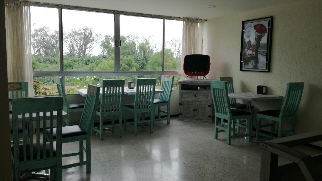 Hotel Champlitte San Rafael  외부 사진