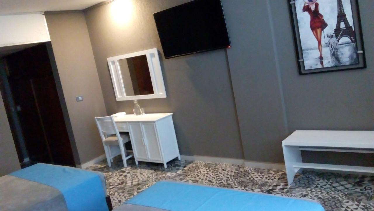 Hotel Champlitte San Rafael  외부 사진